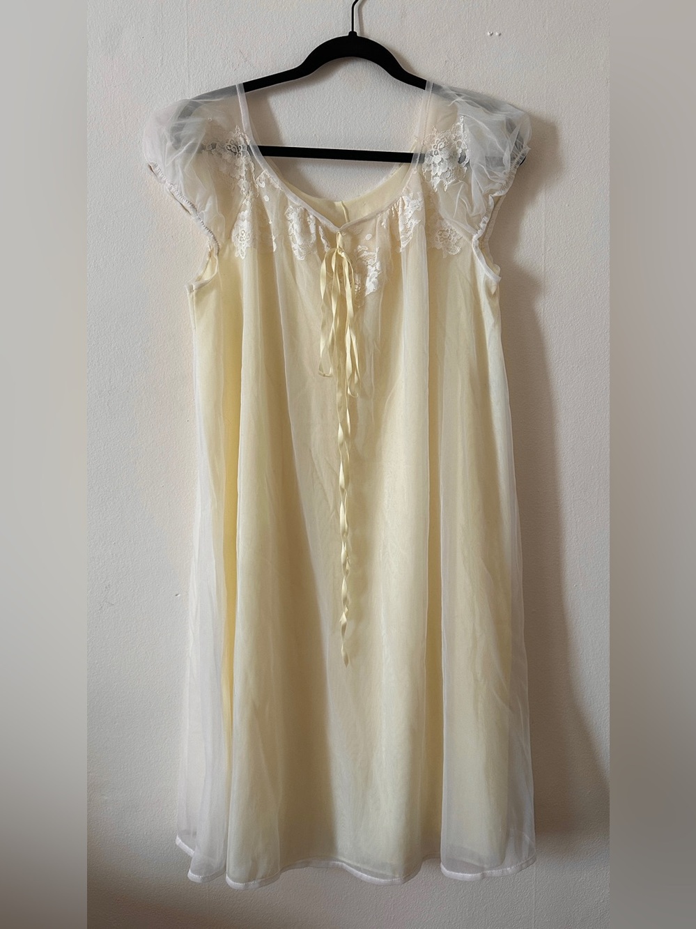 Vintage Gossard Artemis Double-Layer Chiffon Nightgown in Pale Yellow, Small